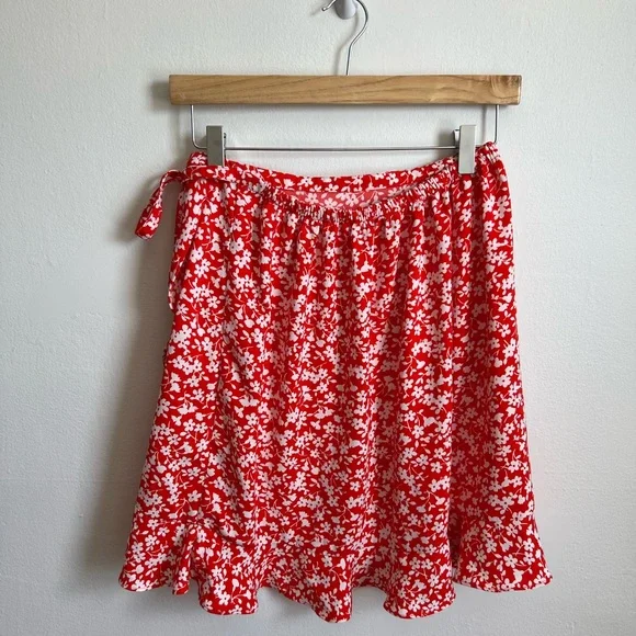 J. Crew Floral Skirt - Picture 3 of 4